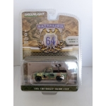 Greenlight 1:64 Chevrolet M1009 CUCV 1984 in Camouflage with Mounted Machine Guns